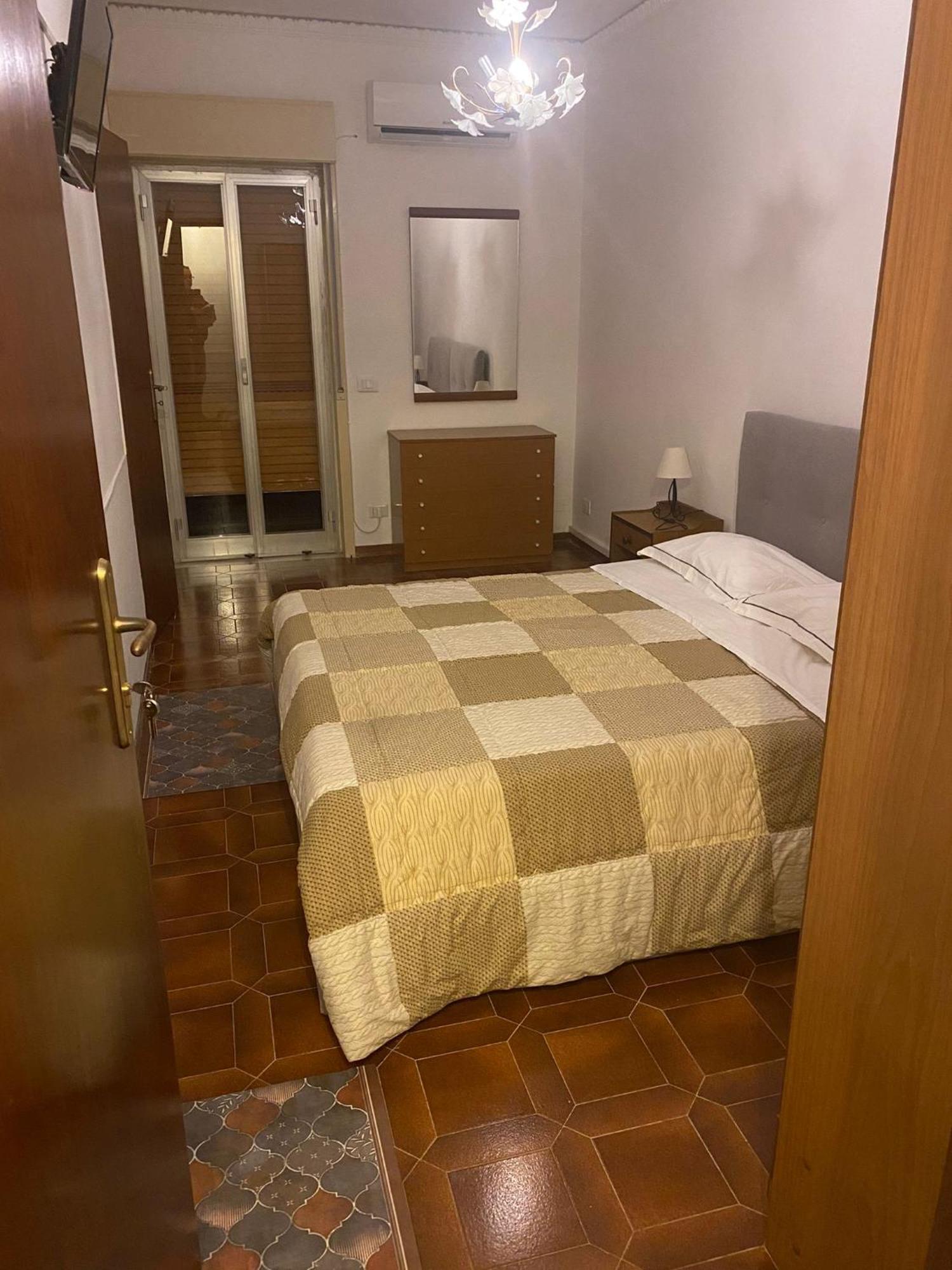 Mi 'Ffaciu E Mi Ricriu Casa Vacanze Кастельмола Екстер'єр фото